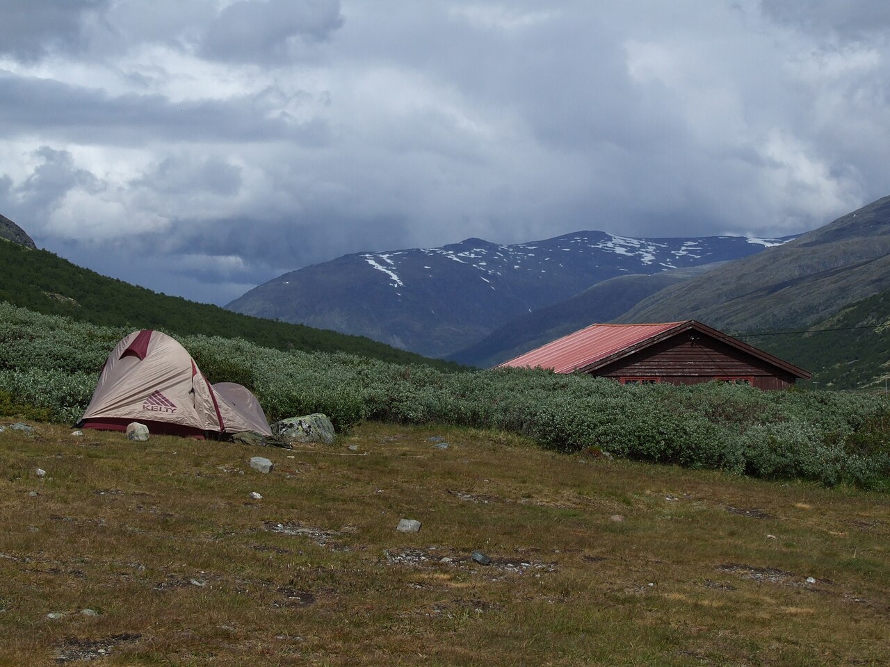 Slik velger du riktig teltplass på campingplassen